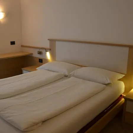Aria Alpina Guest house *