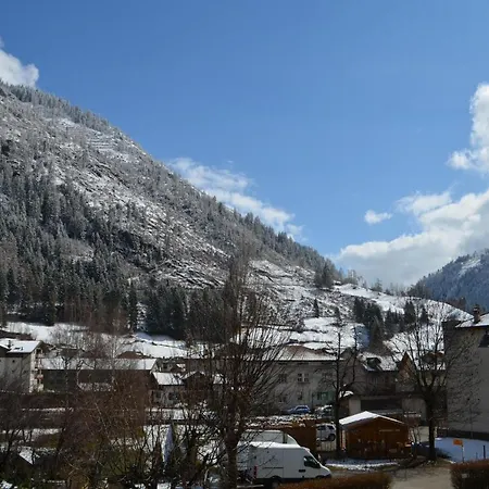 Aria Alpina Guest house *